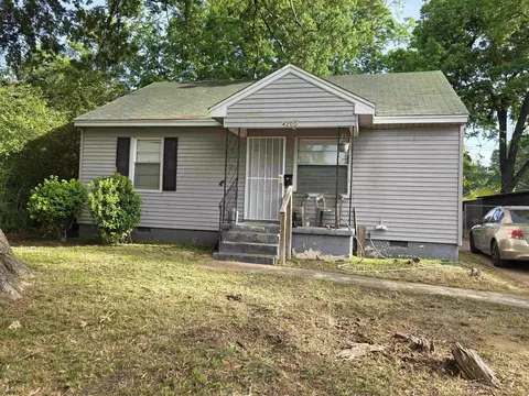 4200 Queensbury Ave, Memphis, TN 38108