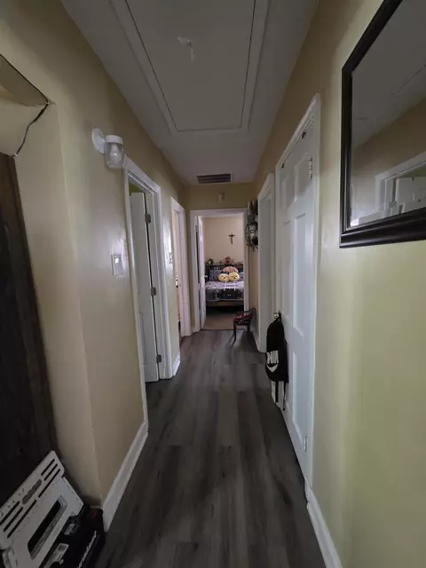 Entry Way - 3723 Wayne Ave, Memphis, TN 38122 photo 1 of 1