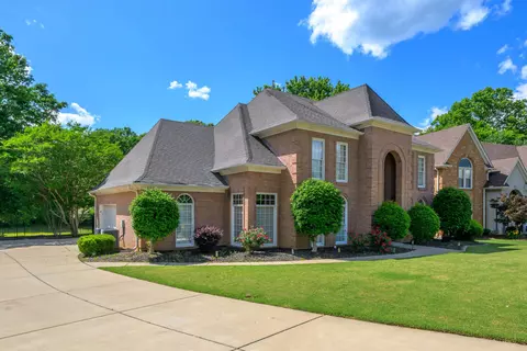 Exterior - 895 Joe Dr, Collierville, TN 38017 photo 2 of 7