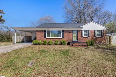 102 W 5th St, Iuka, MS 38852