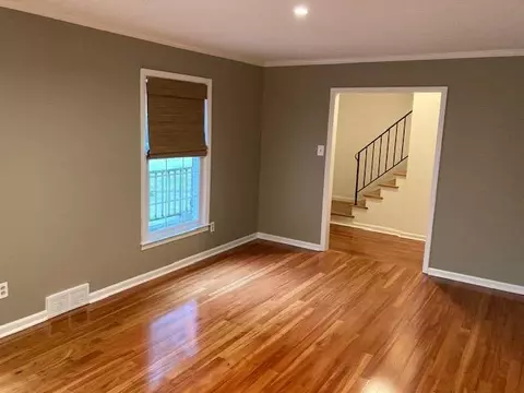 Living - 5378 Dee Cv, Memphis, TN 38119 photo 1 of 7