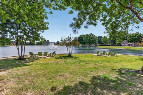 View/Area - 1379 Raindrop Dr, Collierville, TN 38017 photo 2 of 4