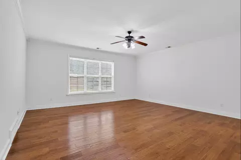 Living - 1379 Raindrop Dr, Collierville, TN 38017 photo 5 of 5