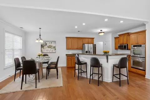 Dining - 1379 Raindrop Dr, Collierville, TN 38017 photo 2 of 2