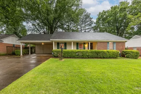 5609 Fieldcrest Dr, Bartlett, TN 38134