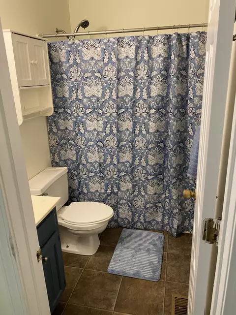 Bath - 81 Candlewick Dr, Jackson, TN 38305 photo 5 of 6