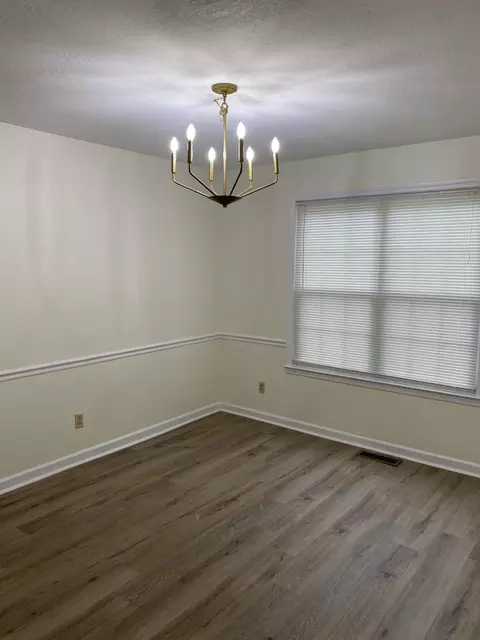 Dining - 81 Candlewick Dr, Jackson, TN 38305 photo 1 of 1