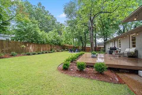 Exterior - 5229 Sequoia Rd, Memphis, TN 38120 photo 2 of 9