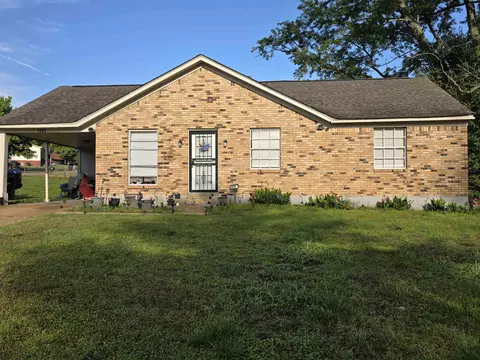 5291 Plover Dr, Memphis, TN 38127