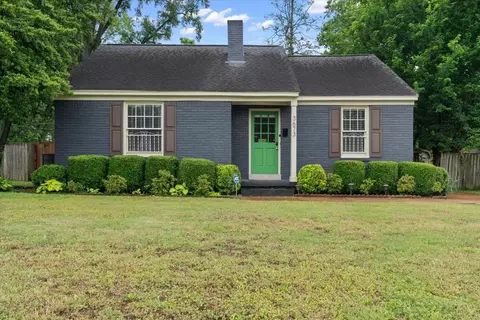 3673 Charleswood Ave, Memphis, TN 38122