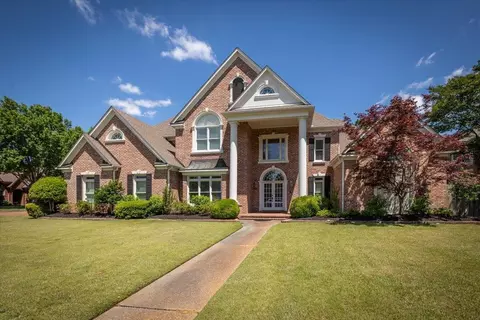9330 Groveway Cv, Germantown, TN 38139
