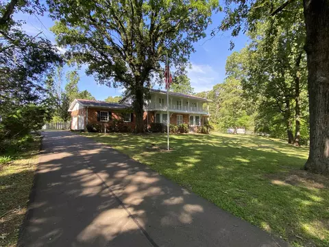 19785 69 Hwy S, Savannah, TN 38372