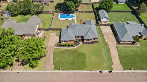 View/Area - 304 Spring Mill Rd, Collierville, TN 38017 photo 2 of 3