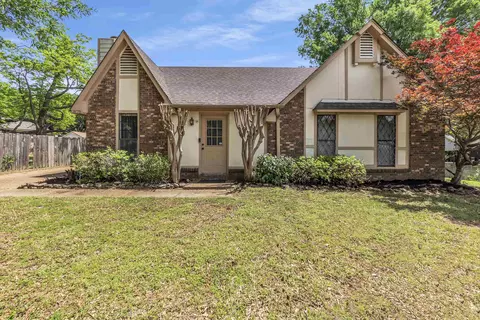 3178 Elmore Park Rd, Bartlett, TN 38134
