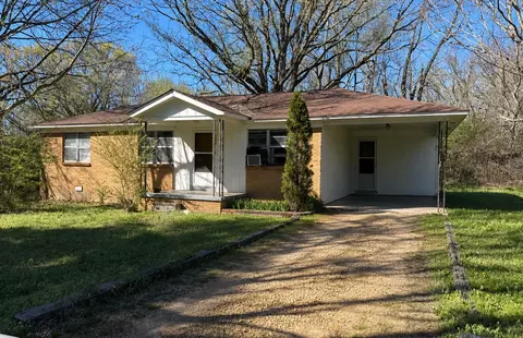 3960 W Union Rd, Millington, TN 38053