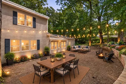 2149 Rolling Valley Dr, Germantown, TN 38138