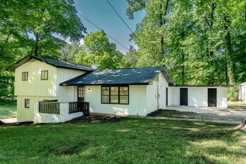 1755 Georgian Dr, Memphis, TN 38127
