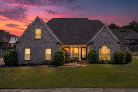 8777 Brunswick Farms Dr, Arlington, TN 38002