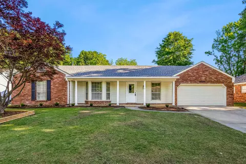 5058 Darlington Dr, Memphis, TN 38118
