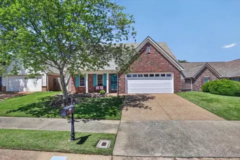 7436 Gingerhill Ln, Bartlett, TN 38133