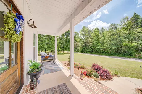 Exterior - 286 Graham Rd, Iuka, MS 38852 photo 7 of 11