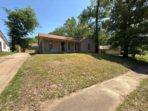 4666 Christyshire Dr, Memphis, TN 38128