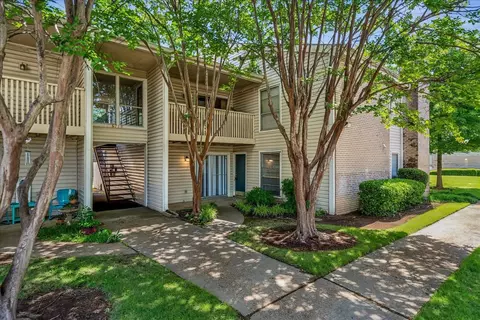 6719 Majestic Oak Pl #1, Memphis, TN 38120