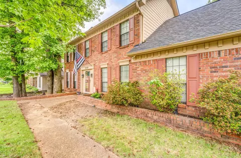 3769 Oak Forest Dr, Bartlett, TN 38135