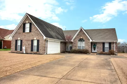 6430 E Sandbourne Dr, Olive Branch, MS 38654