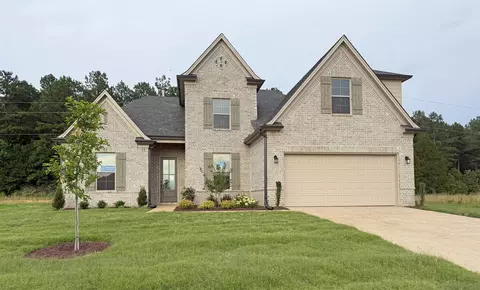 195 Ridgefield Dr, Oakland, TN 38060