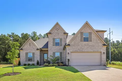 195 Ridgefield Dr, Oakland, TN 38060