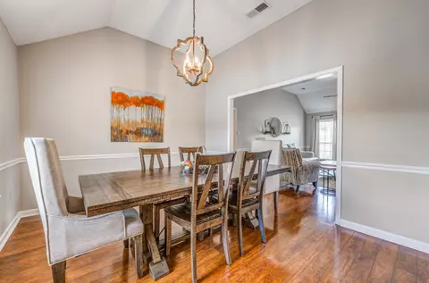 Dining - 3445 Drummonds Rd, Drummonds, TN 38023 photo 2 of 3