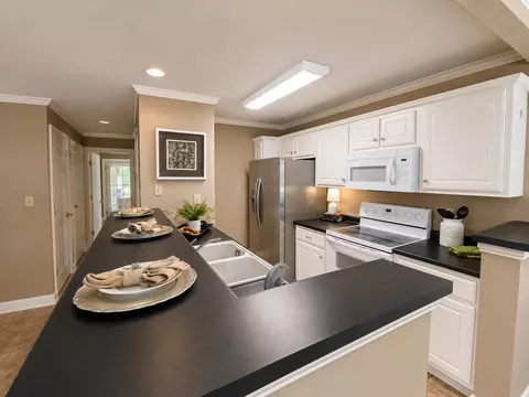 Kitchen - 39 Frank Freeway Dr, Iuka, MS 38852 photo 1 of 2