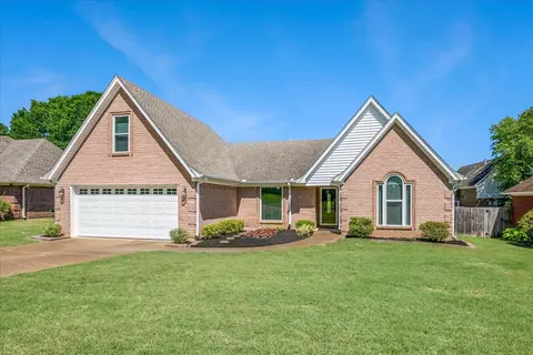 4654 Shadow Wick Ln, Arlington, TN 38002