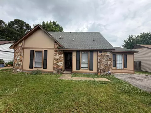 6360 Brockman Dr, Millington, TN 38053