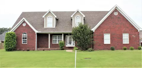 623 Elizabeth Dr, Atoka, TN 38004