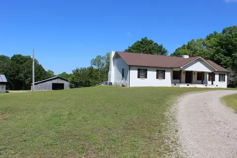 Exterior - 3360 Ebenezer Rd, Toone, TN 38381 photo 5 of 10