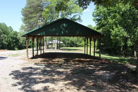 Exterior - 3360 Ebenezer Rd, Toone, TN 38381 photo 9 of 10