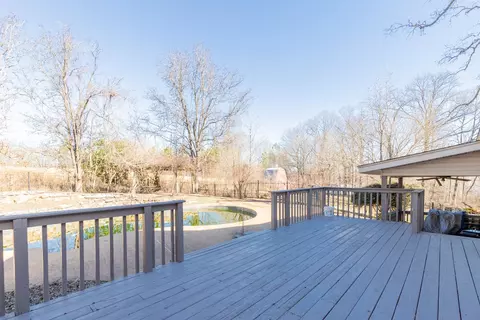 Exterior - 415 Key Rd, Collierville, TN 38017 photo 6 of 14