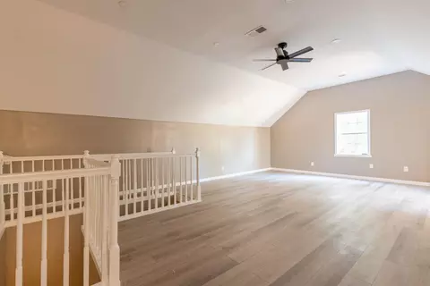 Living - 415 Key Rd, Collierville, TN 38017 photo 8 of 9