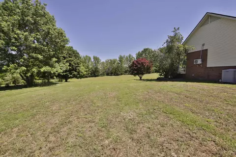 Exterior - 901 Armstrong Rd, Drummonds, TN 38023 photo 4 of 12