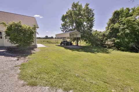 Exterior - 901 Armstrong Rd, Drummonds, TN 38023 photo 7 of 12