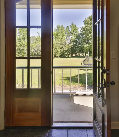 Entry Way - 901 Armstrong Rd, Drummonds, TN 38023 photo 1 of 2