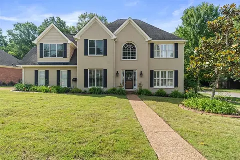 8275 Grove Creek Cv, Cordova, TN 38018