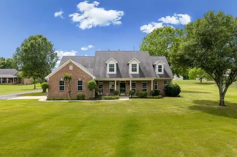 10445 Moose Rd, Millington, TN 38053