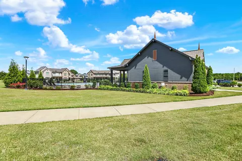 Exterior - 483 Armel Dr, Collierville, TN 38017 photo 12 of 12