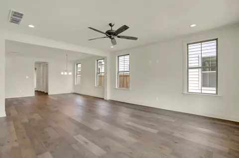 Living - 483 Armel Dr, Collierville, TN 38017 photo 4 of 6