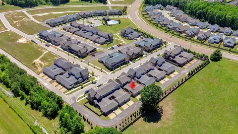 View/Area - 483 Armel Dr, Collierville, TN 38017 photo 2 of 3