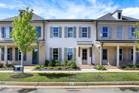 926 Aldwick Dr, Collierville, TN 38017