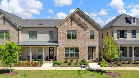 932 Aldwick Dr, Collierville, TN 38017